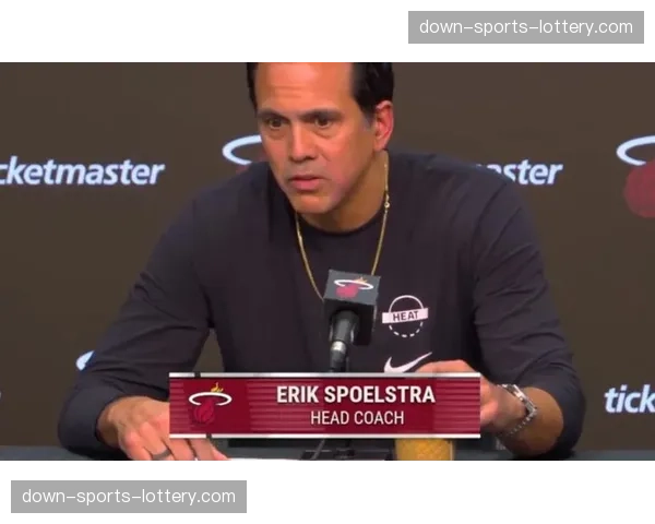 消息:热火主帅斯波尔斯特拉与球队达成多年续约协议 消息:热火主帅斯波尔斯特拉与球队达成多年续约协议