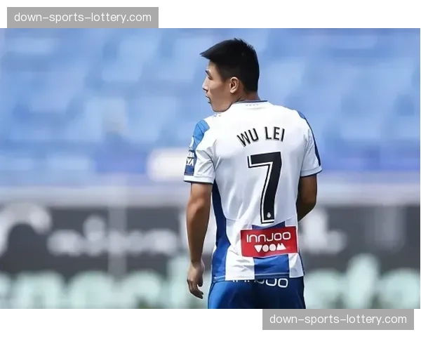 从数据到执行:揭秘瓦伦西亚体育总监与主帅在构建本赛季防守体系上的合作 从数据到执行:揭秘瓦伦西亚体育总监与主帅在构建本赛季防守体系上的合作